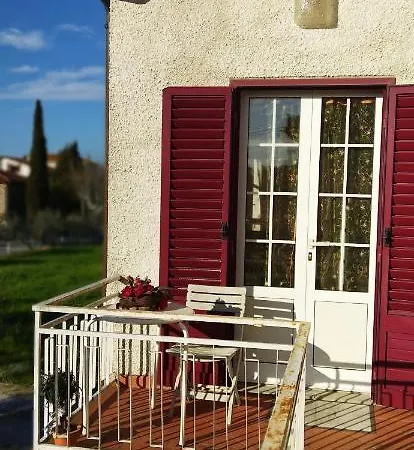 Nonna Nesti Casa de Férias